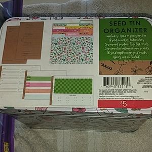 Seed tin organizer